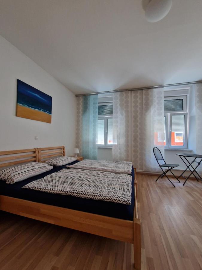 Youth Hostel Service Wina Bagian luar foto
