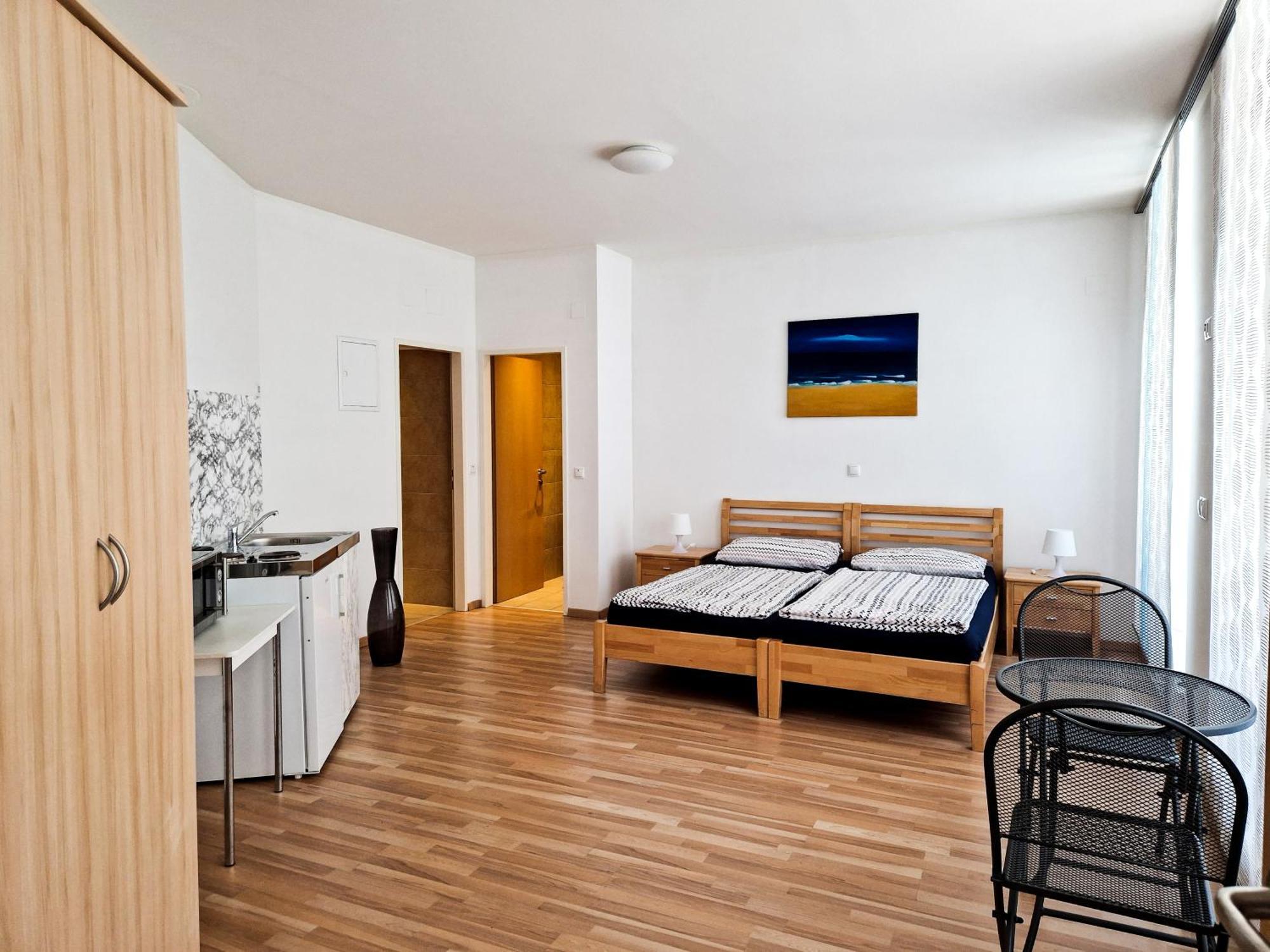 Youth Hostel Service Wina Bagian luar foto